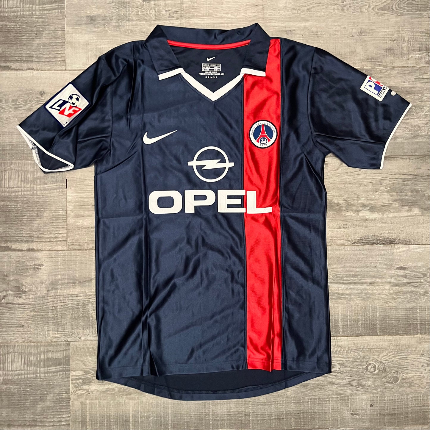 2001-02 - PSG HOME | RETRO