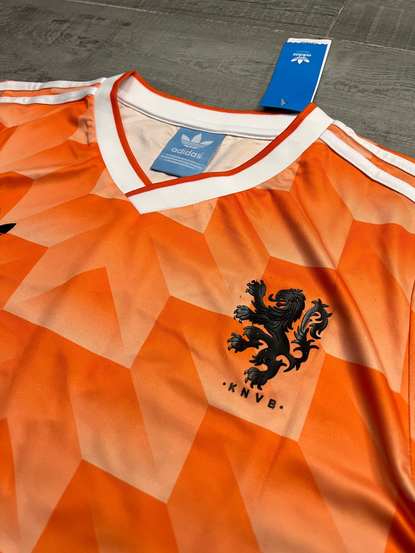1988 - HOLANDA HOME | RETRO