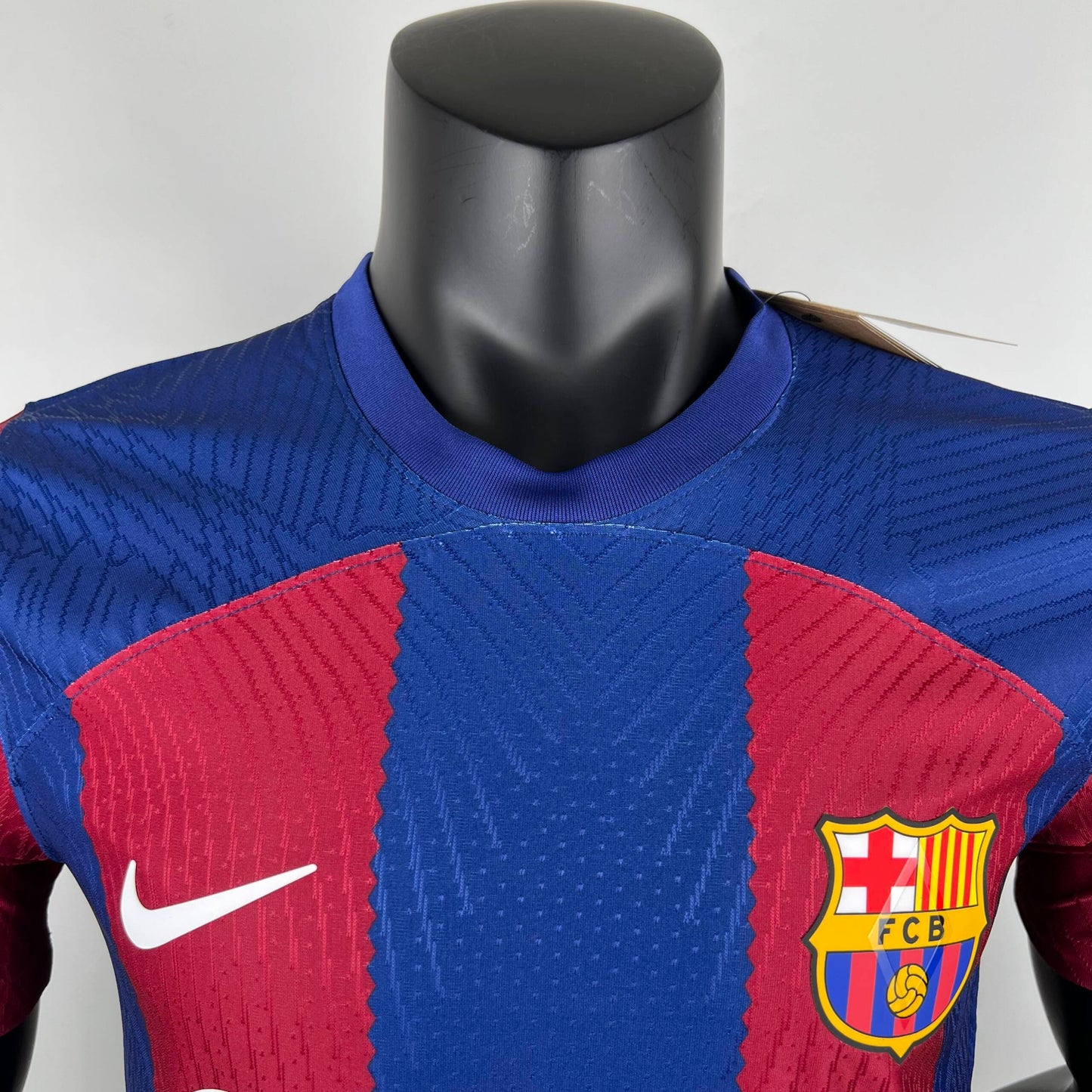 2023-24 - BARCELONA HOME | RETRO