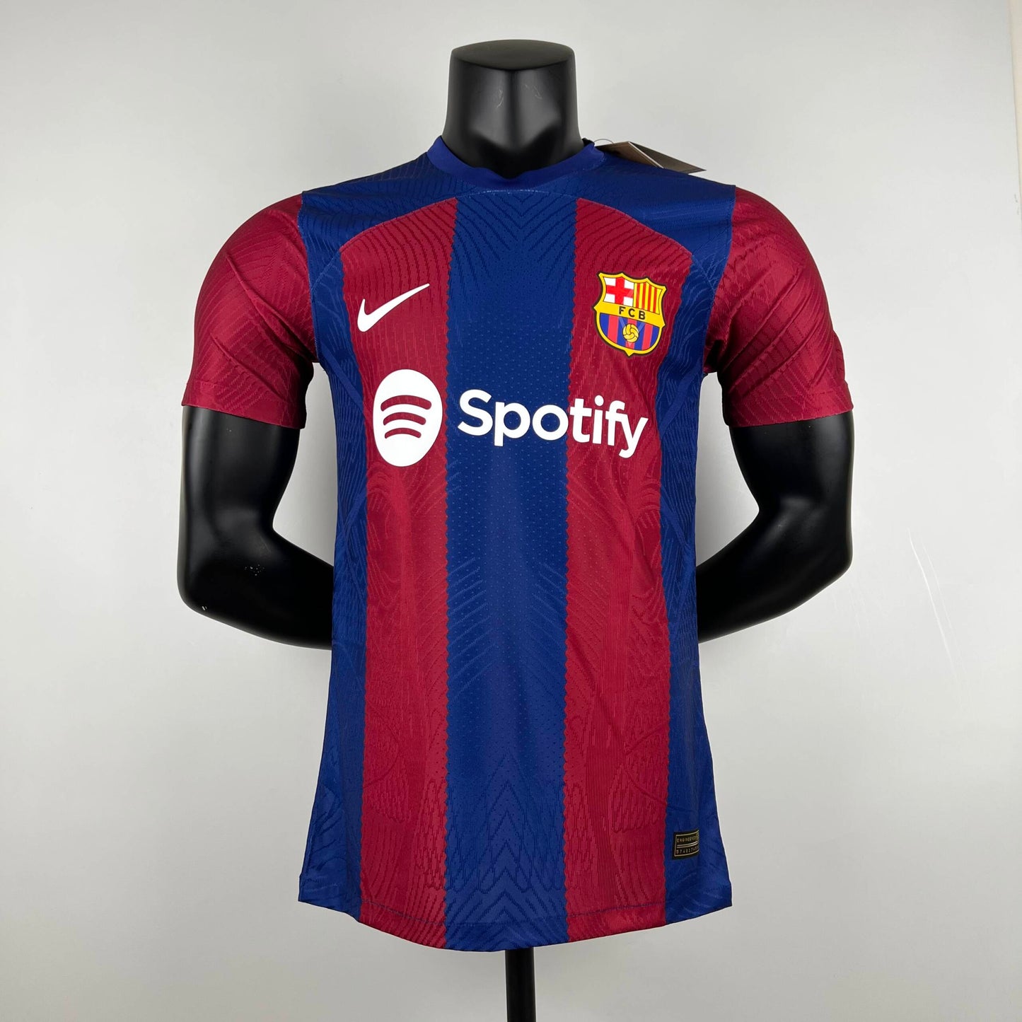 2023-24 - BARCELONA HOME | RETRO